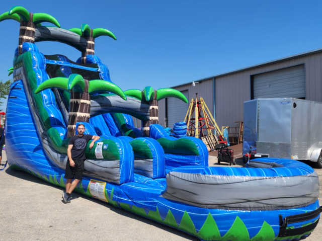 18' Blue Crush single lane water slide for bigger kids